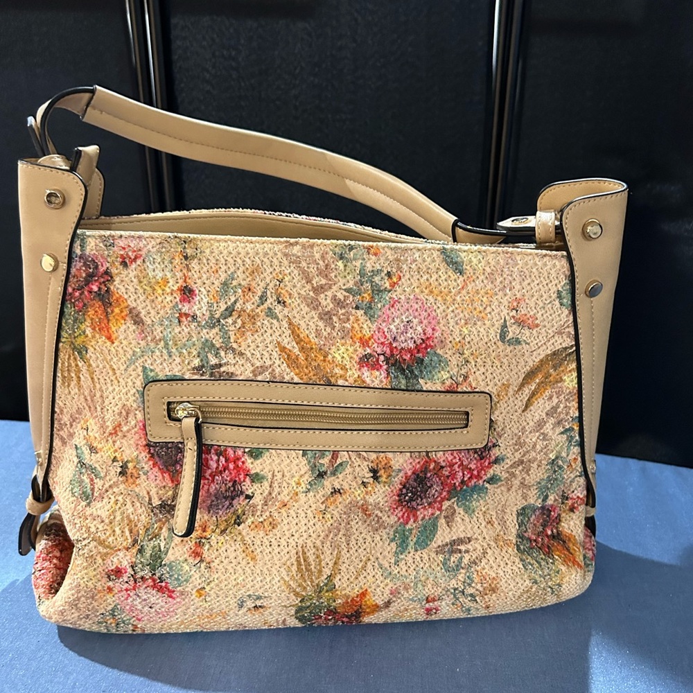 Vintage Sondra Robert’s Floral bag.